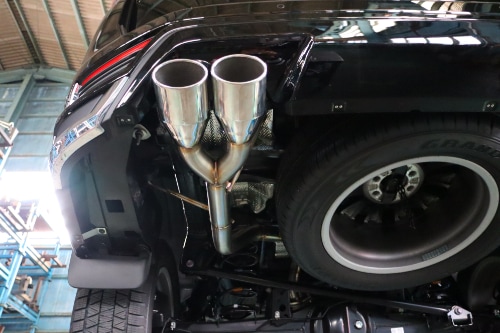 トヨタ ランクル300ZX ワンオフマフラー【型式：3BA