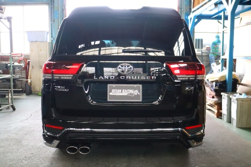 トヨタ ランクル300ZX ワンオフマフラー【型式：3BA