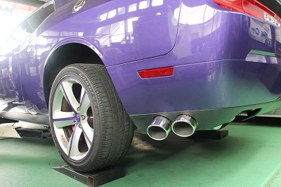 ダッジ チャレンジャーSRT8 ワンオフ マフラー 【型式