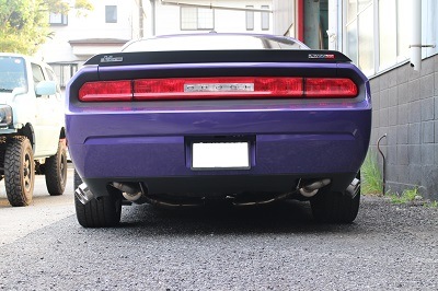 ダッジ チャレンジャーSRT8 ワンオフ マフラー 【型式