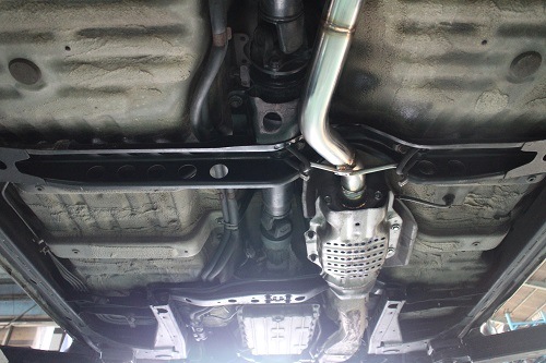 トヨタ クラウンワゴン ワンオフ マフラー 【型式：JZS130G