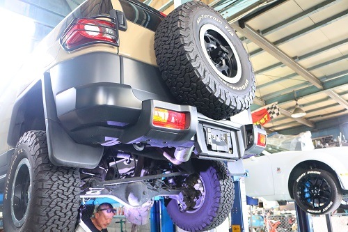 トヨタ FJクルーザー ワンオフマフラー 【型式：CBA