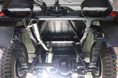 三菱 ジープ ワンオフマフラー 【型式：J26】 | ワンオフ製作事例