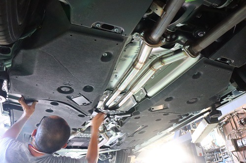 レクサス LC500 ワンオフ マフラー 【型式：－】 | ワンオフ製作