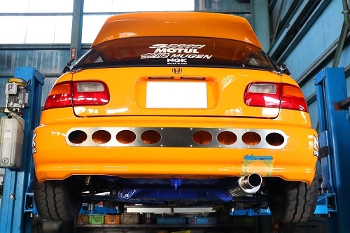 シビック　EG6用　サイド出しマフラー　大阪引き取り限定　マカン シビック EG6用 サイド出しマフラー 大阪引き取り限定 マカン