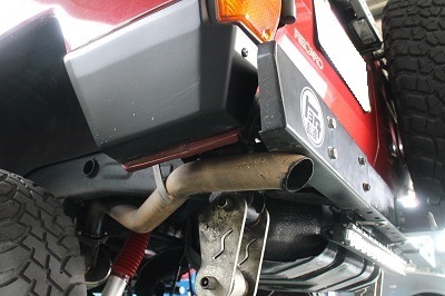 トヨタ ランクル70 ワンオフ マフラー 【型式：HZJ70V