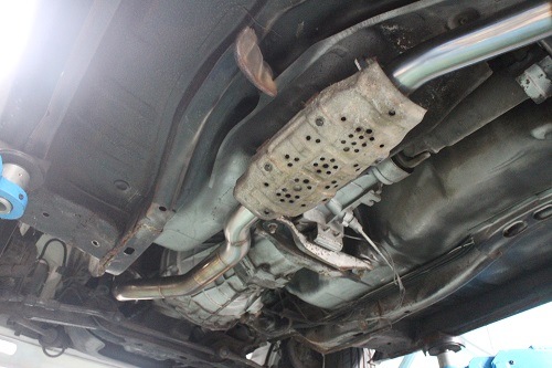 ニッサン スカイライン ジャパン ワンオフマフラー 【型式：E