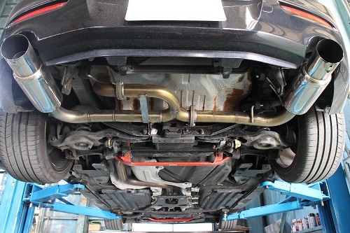 マツダ スピードアクセラ ワンオフマフラー加工 【型式：DBA