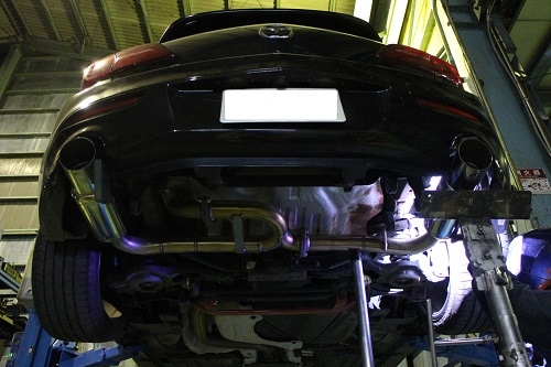 マツダ スピードアクセラ ワンオフマフラー加工 【型式：DBA