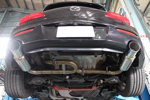 マツダ スピードアクセラ ワンオフマフラー加工 【型式：DBA