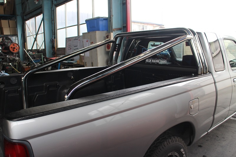 ダットサン　D22 ロールバー ダットサン D22 ロールバー