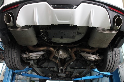 2011-2014 マスタングGT マフラー　中間パイプ フォード マスタング 2011-2014 GT 5.0L エキゾーストシステム