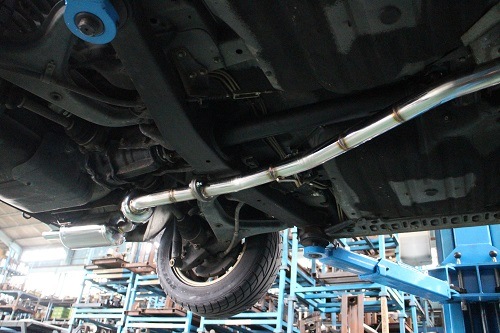 トヨタ マークⅡグランデ ワンオフ マフラー 【型式：E－GX61