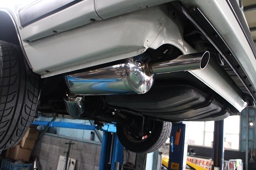 トヨタ マークⅡグランデ ワンオフ マフラー 【型式：E－GX61