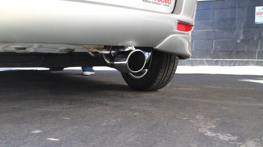 マツダ デミオ ワンオフ マフラー 【型式：DY5W】 | ワンオフ製作