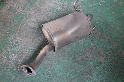 ホンダ CR－Z ワンオフリアマフラー 【型式：DAA－ZF1