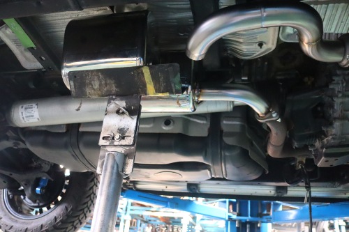 USトヨタ セコイア ワンオフ マフラー 【型式：－】 | ワンオフ製作