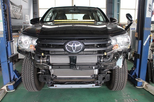 ハイラックス チューブバンパー