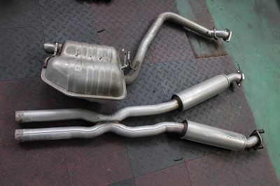 ダッジ チャレンジャー SXT ワンオフ マフラー 【型式