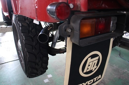 トヨタ ランドクルーザー40 ワンオフマフラー 【型式：BJ42