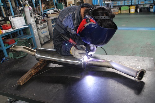 ホンダ アコード ワンオフ マフラー 【型式：LA－CL7