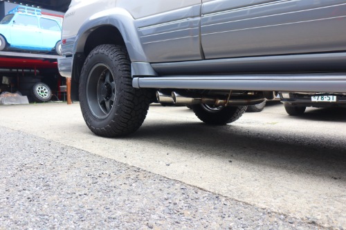 希少 ランクル80 サイド出し マフラー ワンオフ 希少 ランクル80 サイド出し マフラー ワンオフ - メルカリ