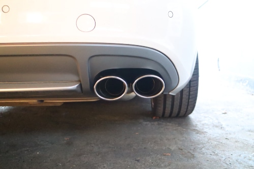 アウディ S4アバント ワンオフマフラー【型式：ABA－8KCAKF