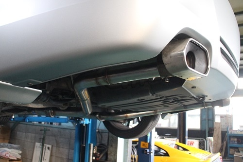 ホンダ レジェンド ワンオフマフラー 【型式：DBA－KB2