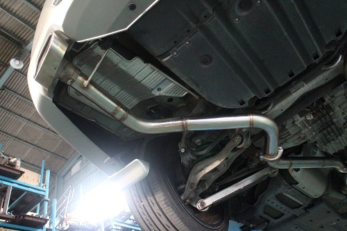 ホンダ レジェンド ワンオフマフラー 【型式：DBA－KB2