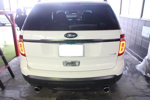 フォード エクスプローラー ワンオフ マフラー 【型式：ABA