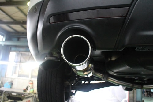 フォード エクスプローラー ワンオフ マフラー 【型式：ABA