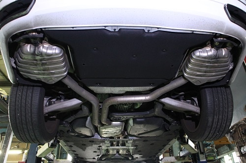 アウディ A8 ワンオフ マフラー 【型式：ABA－4HCTGF