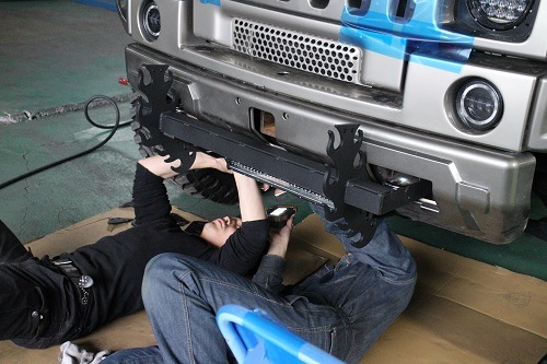 GM ハマーH2 ワンオフグリルガード 【型式：－】 | ワンオフ製作