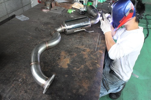 トヨタ GRヤリスRZ ワンオフ マフラー 【型式：4BA