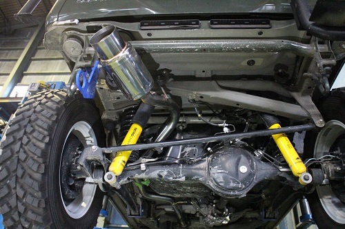 ジムニーjb23用ワンオフマフラー スズキ JB64ジムニー ワンオフマフラー【型式：3BA－JB64W