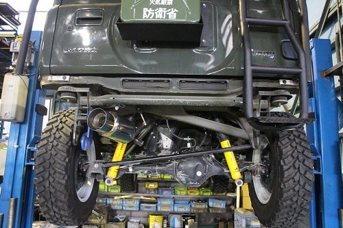 ジムニーjb23用ワンオフマフラー スズキ JB64ジムニー ワンオフマフラー【型式：3BA－JB64W