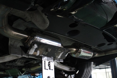 Mベンツ CLA45後期AMG ワンオフマフラー加工 【型式：CBA