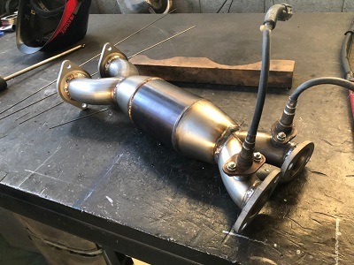 トヨタ ランクル80 ワンオフ フロントパイプ 【型式:E トヨタ ランクル80 ワンオフ フロントパイプ 【型式:E