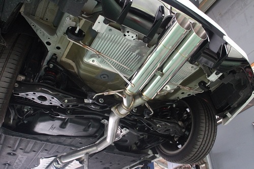 ホンダ シビック 社外マフラー加工 【型式：6BA－FK7