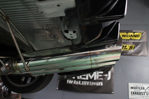 ホンダ シビック 社外マフラー加工 【型式：6BA－FK7