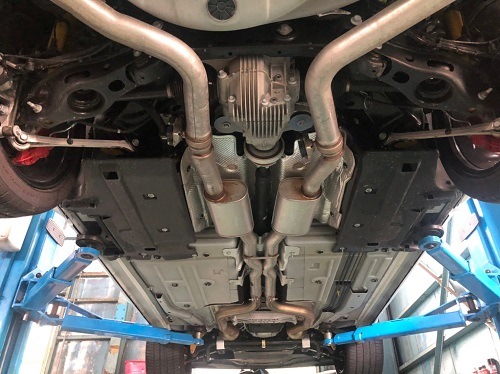 ダッジ チャレンジャー 可変バルブ付ワンオフマフラー 【型式