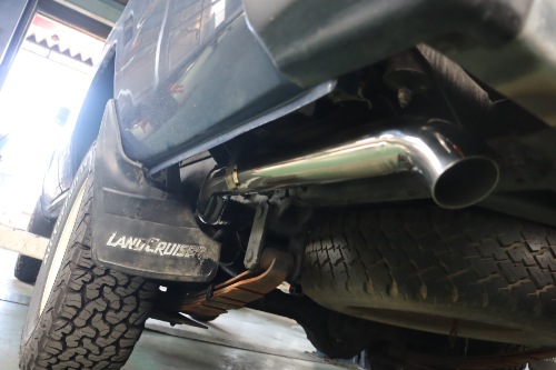 トヨタ ランドクルーザー60 ワンオフマフラー 【型式：FJ61V