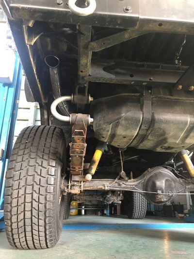 トヨタ AUSランドクルーザー70 ワンオフ マフラー 【型式