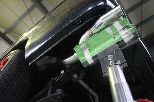 トヨタ 200系ハイエースSGL ワンオフマフラー 【型式：3DF 