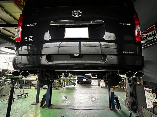 トヨタ 200系ハイエースSGL ワンオフマフラー 【型式：3DF
