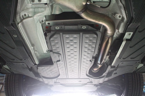 ベンツ C200 W205 ワンオフマフラー 【型式：RBA
