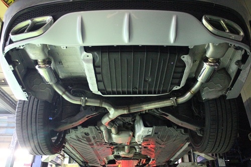 ベンツ C200 W205 ワンオフマフラー 【型式：RBA
