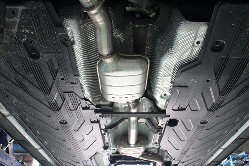 ベンツ C200 W205 ワンオフマフラー 【型式：RBA