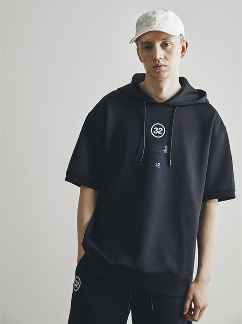 DOUBLE KNIT EMBROIDERY LOGO HOODIE TEE