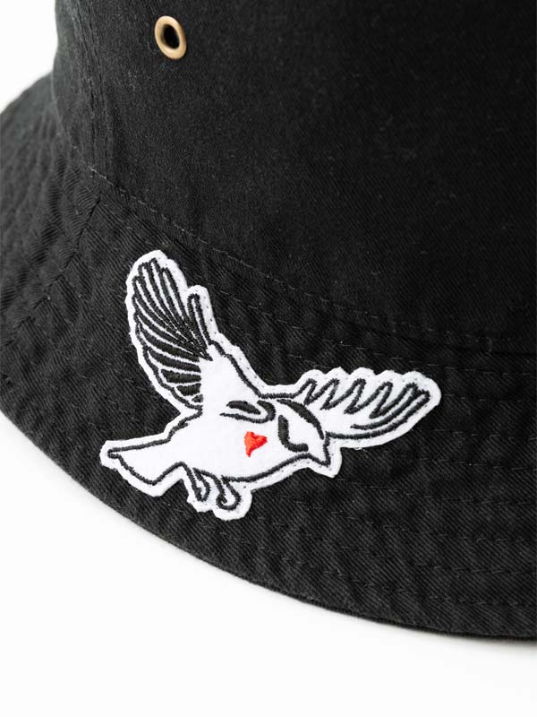 PACE DESIGN BUCKET HAT